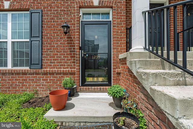 1255 PARISH AVE, Claymont, DE 19703