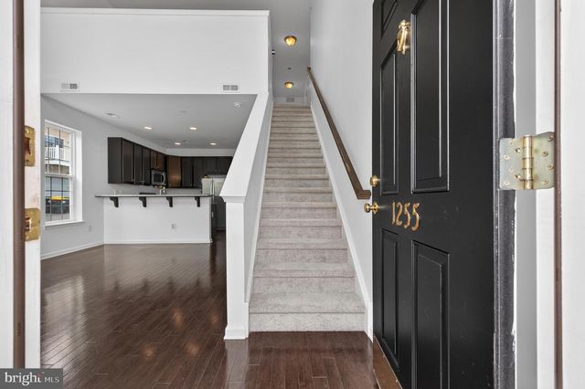 1255 PARISH AVE, Claymont, DE 19703