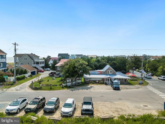 2 S BAY SHORE DR, Milton, DE 19968