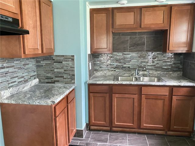 921 14th Avenue, Middletown, OH 45044