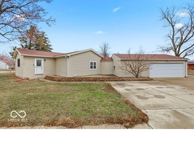 1405 Lafayette Avenue, Lebanon, IN 46052