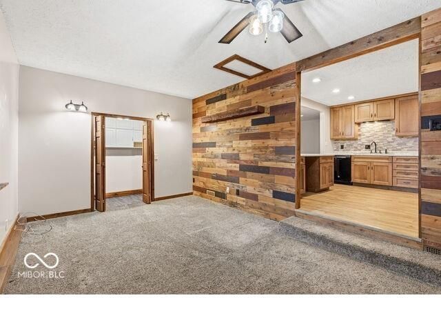 1405 Lafayette Avenue, Lebanon, IN 46052