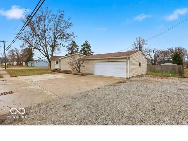 1405 Lafayette Avenue, Lebanon, IN 46052