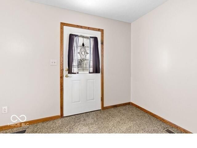 1405 Lafayette Avenue, Lebanon, IN 46052