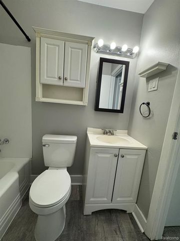 2726 Margaret Street, Melvindale, MI 48122