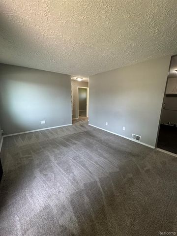2726 Margaret Street, Melvindale, MI 48122