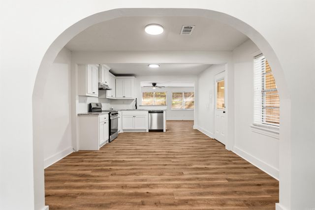 3708 Maple Street, North Little Rock, AR 72118