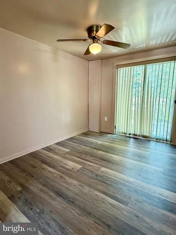 31 E ORANGE ST, Ephrata, PA 17522