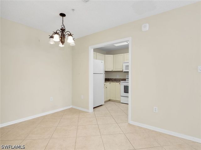 201 Arbor Lake DR 2-201, Naples, FL 34110