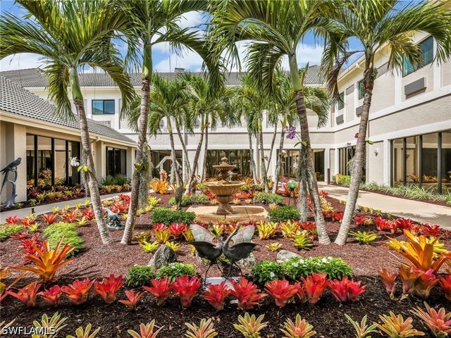 201 Arbor Lake DR 2-201, Naples, FL 34110