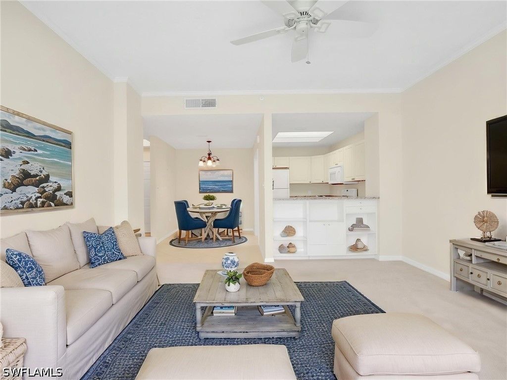 201 Arbor Lake DR 2-201, Naples, FL 34110