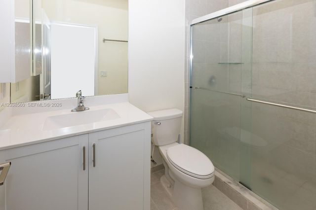 3420 W 111th Pl, Hialeah, FL 33018