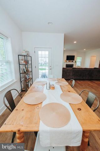 133 CHARLAN BLVD, Mount Joy, PA 17552