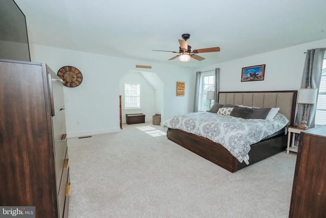 133 CHARLAN BLVD, Mount Joy, PA 17552