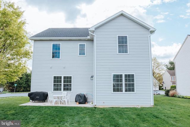 133 CHARLAN BLVD, Mount Joy, PA 17552