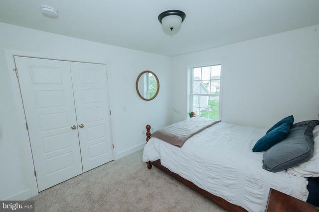 133 CHARLAN BLVD, Mount Joy, PA 17552