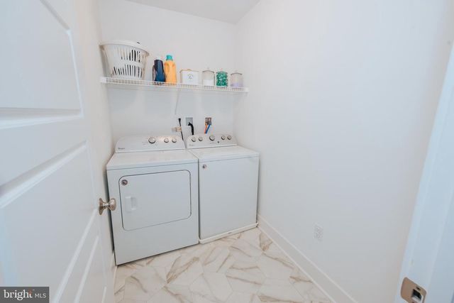 133 CHARLAN BLVD, Mount Joy, PA 17552
