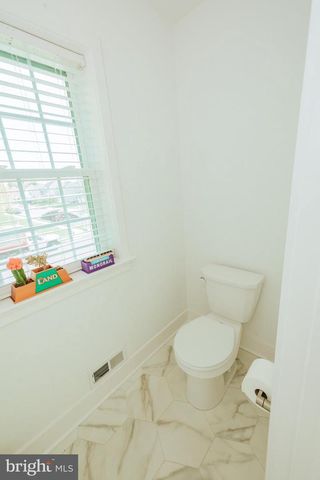 133 CHARLAN BLVD, Mount Joy, PA 17552