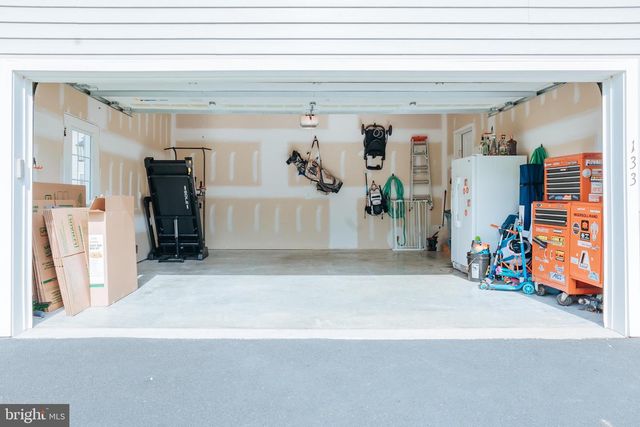 133 CHARLAN BLVD, Mount Joy, PA 17552