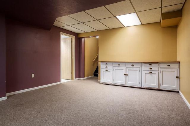 3168 S High Crest Road, Beloit, WI 53511