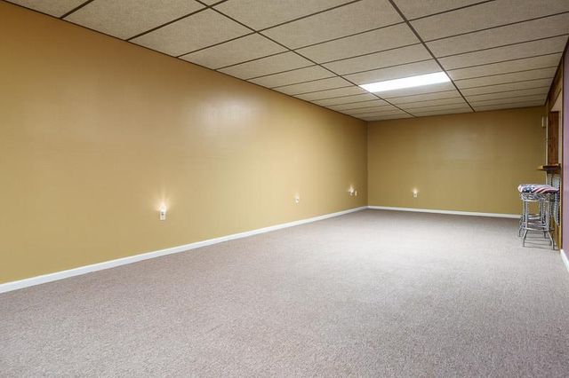 3168 S High Crest Road, Beloit, WI 53511