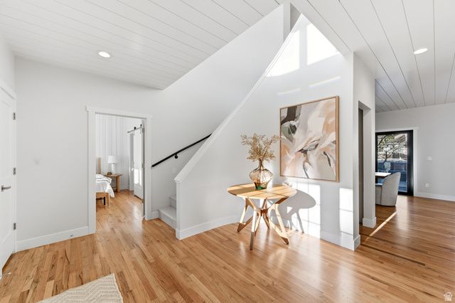 16 GATEHOUSE LN, Sandy, UT 84092