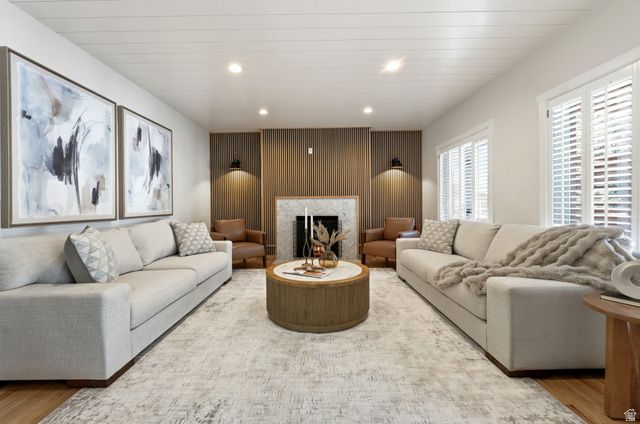 16 GATEHOUSE LN, Sandy, UT 84092