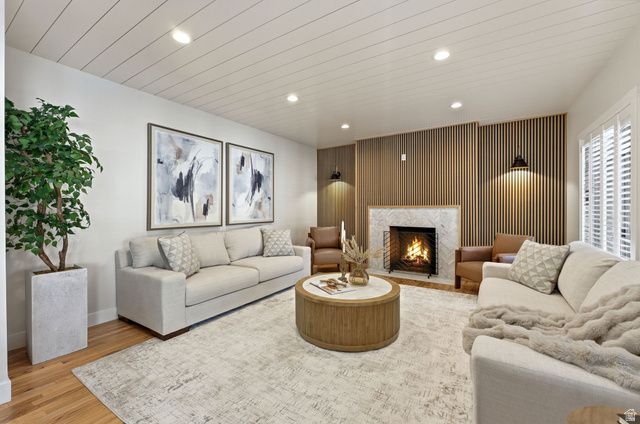 16 GATEHOUSE LN, Sandy, UT 84092