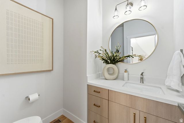 16 GATEHOUSE LN, Sandy, UT 84092