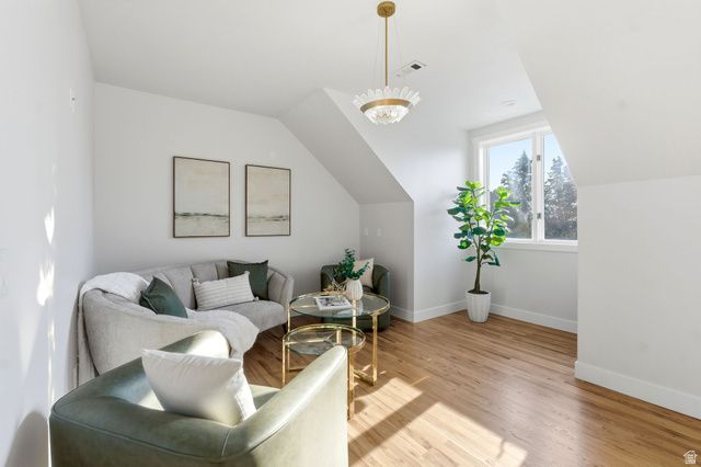 16 GATEHOUSE LN, Sandy, UT 84092