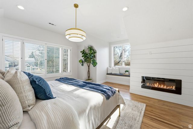 16 GATEHOUSE LN, Sandy, UT 84092