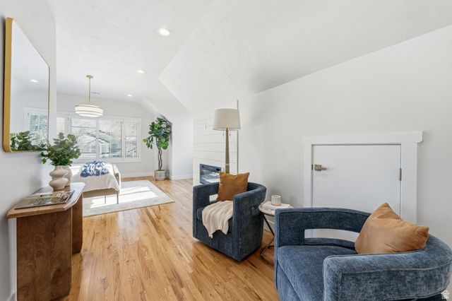 16 GATEHOUSE LN, Sandy, UT 84092