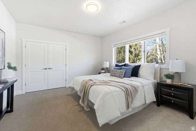 16 GATEHOUSE LN, Sandy, UT 84092