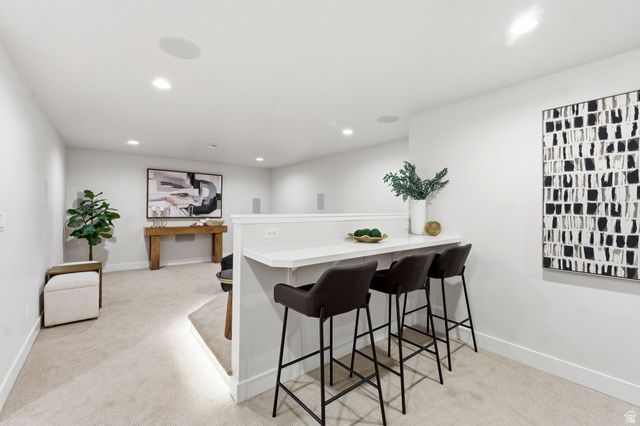 16 GATEHOUSE LN, Sandy, UT 84092