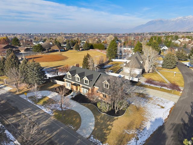 16 GATEHOUSE LN, Sandy, UT 84092