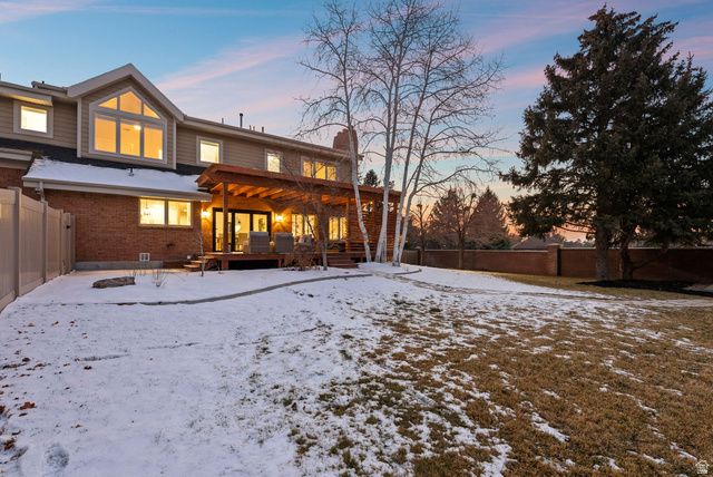 16 GATEHOUSE LN, Sandy, UT 84092