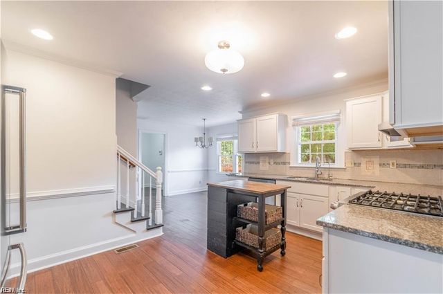 817 Doe Run DR, Chesapeake, VA 23322