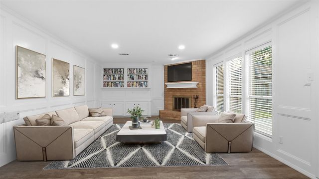 2715 Wildridge Drive, Kingwood, TX 77339