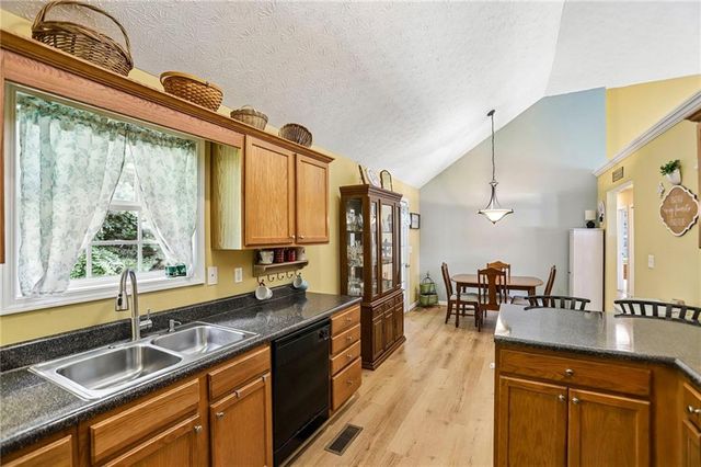 307 Tamwood Court, Villa Rica, GA 30180