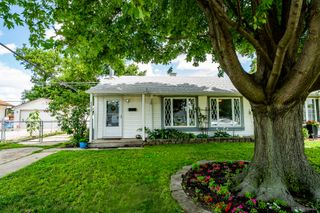 4234 W 90th Place, Hometown, IL 60456