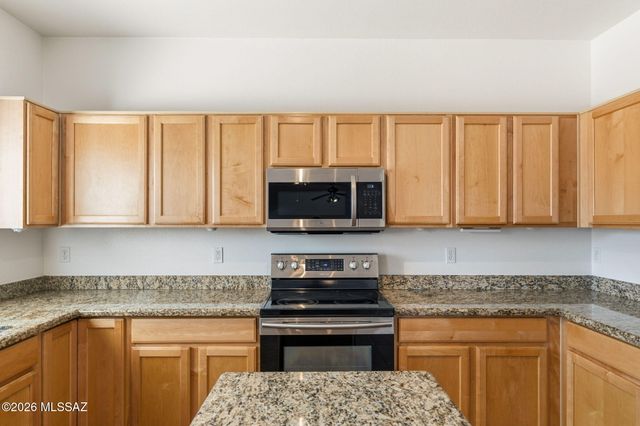 105 W Calle Guija, Sahuarita, AZ 85629