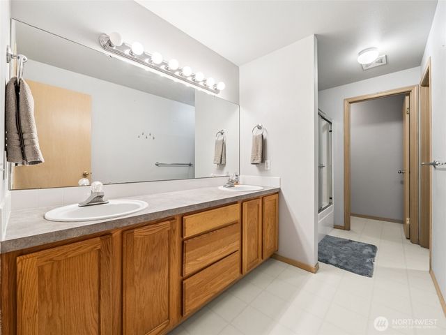 8418 203rd Street Ct E, Spanaway, WA 98387