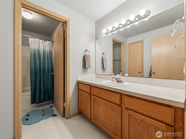 8418 203rd Street Ct E, Spanaway, WA 98387