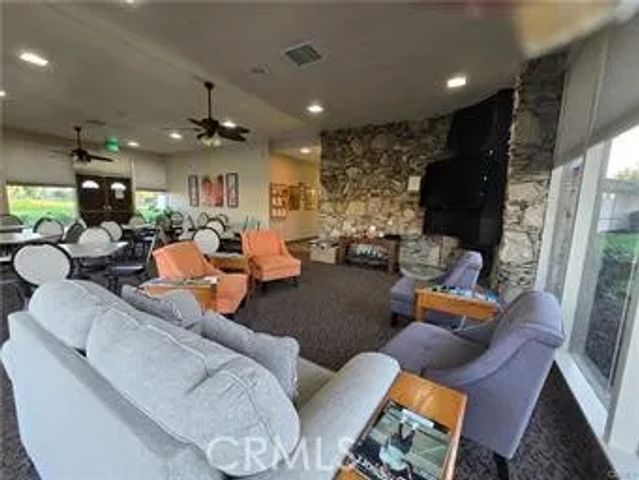 411 Brentwood, Hemet, CA 92543