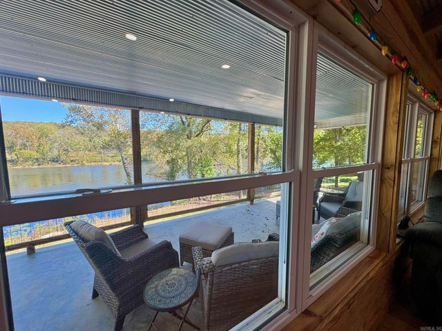 701 Sunset Valley, Mountain View, AR 72560