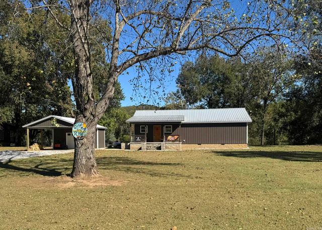 701 Sunset Valley, Mountain View, AR 72560