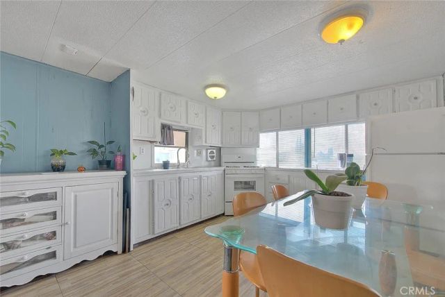 17333 Valley 15E, Fontana, CA 92335