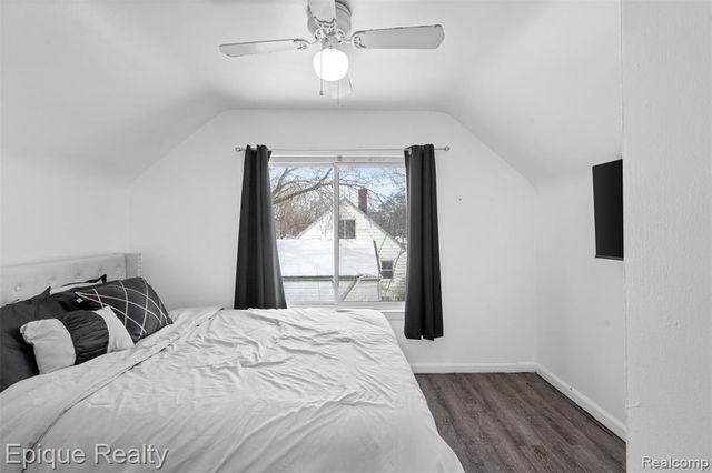 579 Lebaron Avenue, Pontiac, MI 48340