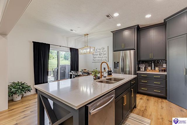803 Thorndale Way, Elizabethtown, KY 42701