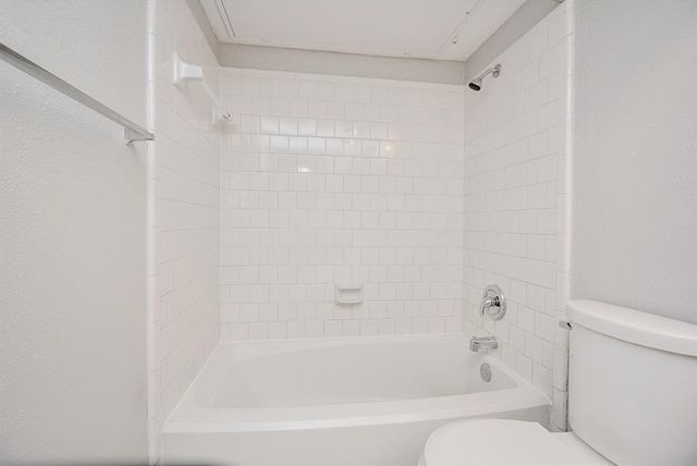 10855 Meadowglen Lane 721, Houston, TX 77042